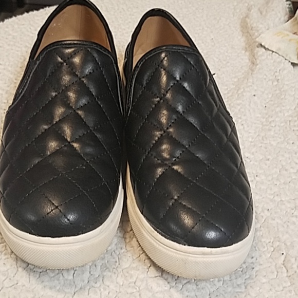 women's crave slip on shoes